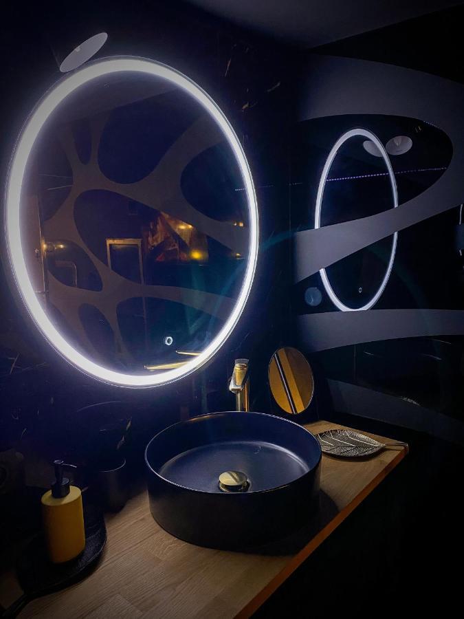 Loveroom Avec Jacuzzi 01 Chazey-sur-Ain Kültér fotó